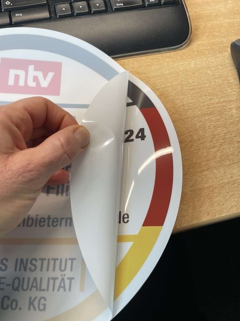 Aufkleber Gesundheits-Award 2025 (nutzbar bis 31.08.2026) – Bild 2